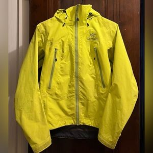 Arcteryx Rain Jacket/ Shell